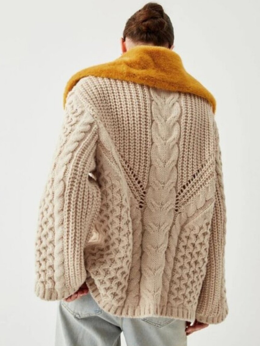 NWT Zara Cable Knit Cardigan with Removable Fur Collar - Picture 2 of 12